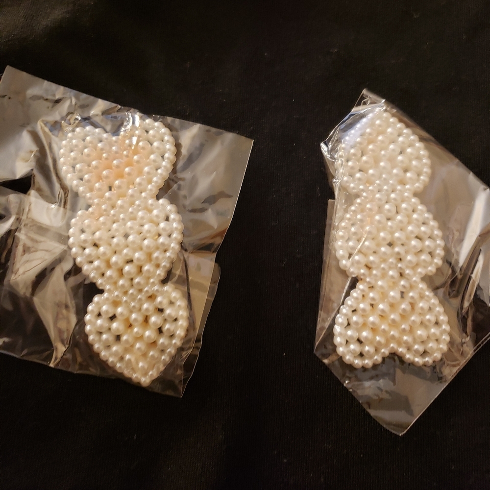Hairclips